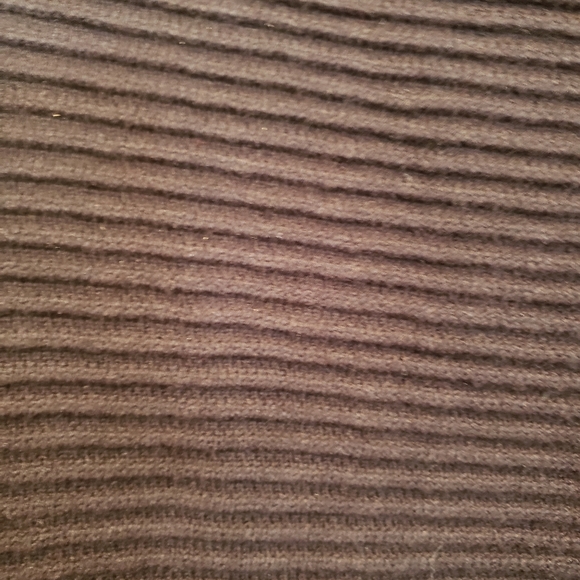 Shades of Denim black sweater - Picture 2 of 4